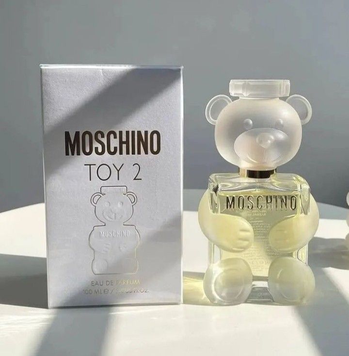 Toy 2 Moschino 1.1