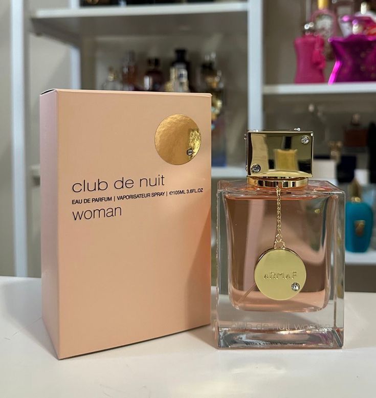 Club de Nuit Woman 1.1